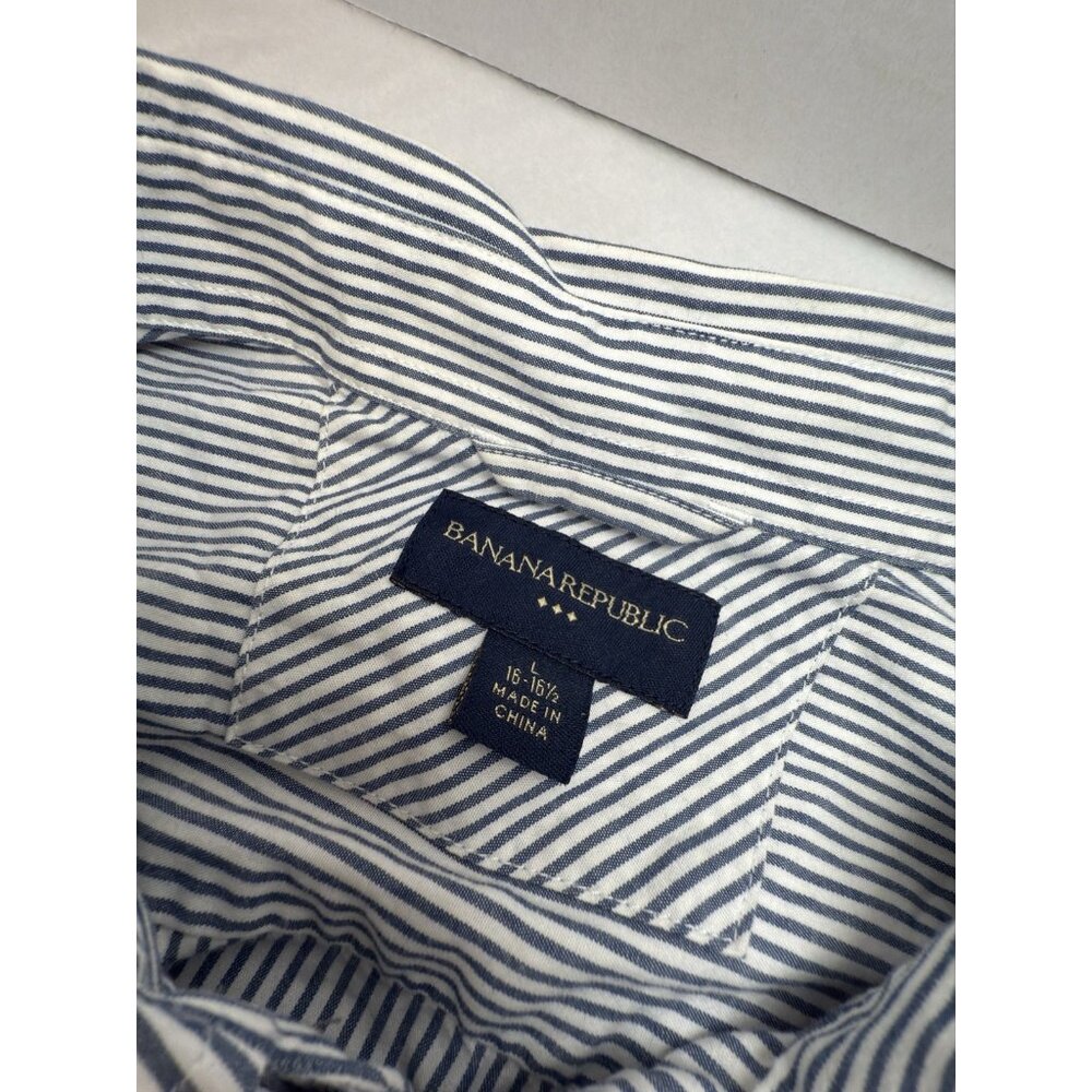 Banana Republic Mens Size Large Short Sleeve Button Down Blue And White Stripe